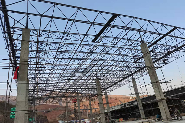 如皋钢结构网架图片
